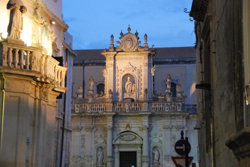 Bed and Breakfast Il Tacco Dello Stivale à Lecce Extérieur photo